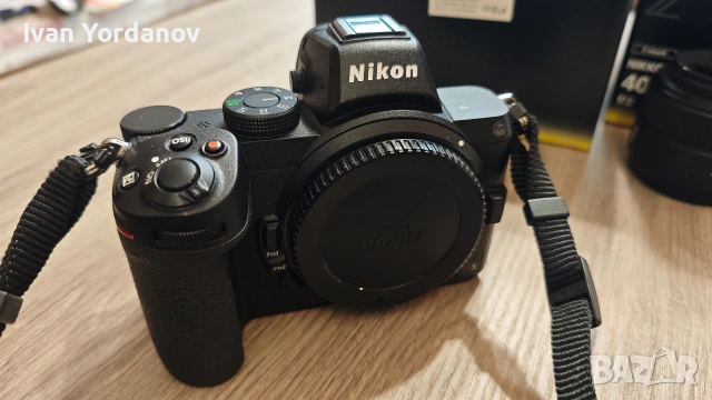 Nikon Z5+обектив