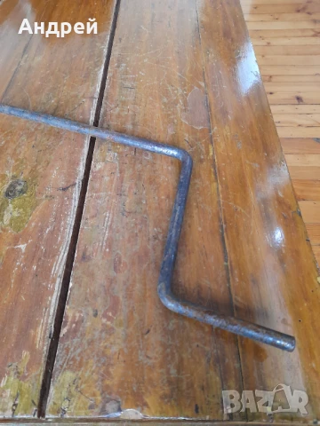 Стара манивела за автомобил #2, снимка 2 - Други ценни предмети - 50552284