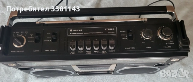 Продавам радиокасетофон Sanyo M4500KE, снимка 3 - Радиокасетофони, транзистори - 53566207