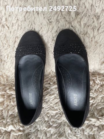 Обувки черни велур камъчета 38 номер, снимка 2 - Дамски ежедневни обувки - 45746623