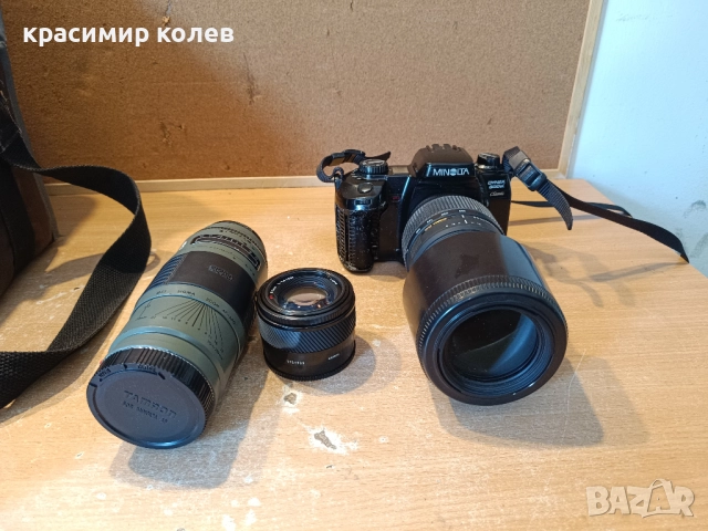 фотоапарат "Minolta DYNAX 600SI"+2 обектива и чанта.