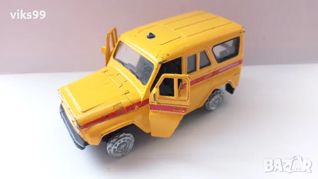 Autotime UAZ HUNTER Aварийная 1:36, снимка 2 - Колекции - 48977819