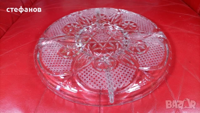 Кристален поднос, ордьоври, ядки, мезета, снимка 4 - Прибори за хранене, готвене и сервиране - 50526967