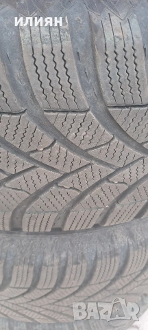 4бр зимни гуми 215 65 16 Semperit , снимка 4 - Гуми и джанти - 53456033