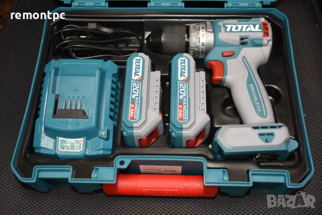 Акумулаторен комплект - безчетков Total + зарядно и две батерии