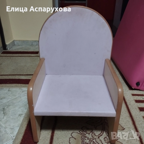 детско дървено столче