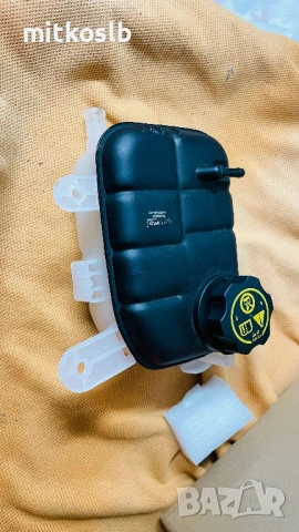 Разширителен съд опел със дефект 