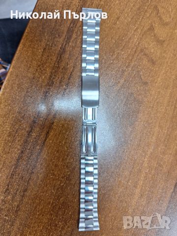 Продавам метална верижка за часовник 22мм, снимка 2 - Каишки за часовници - 46080126