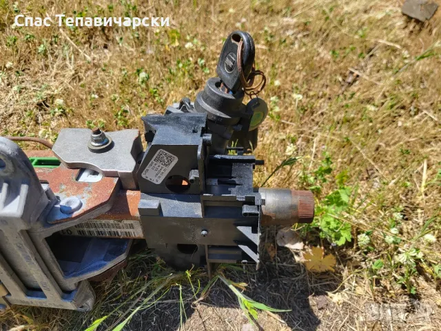 Продавам контактен ключ за сеат леон 1.9 2007г., снимка 3 - Части - 50177209