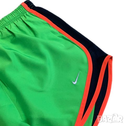 Оригинални дамски шорти Nike | XS размер, снимка 3 - Къси панталони - 46475657