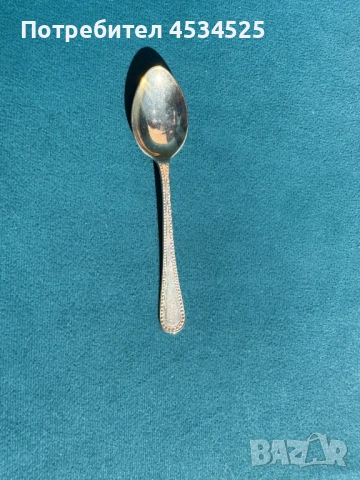 Посребрен комплект лъжички с щипка за захар в оригинална кутия, снимка 3 - Антикварни и старинни предмети - 53619602