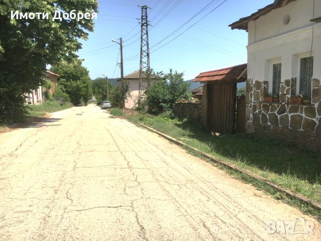 Атрактивен парцел за строителство в с. Ломец - Троянски балкан, снимка 3 - Парцели - 46440860