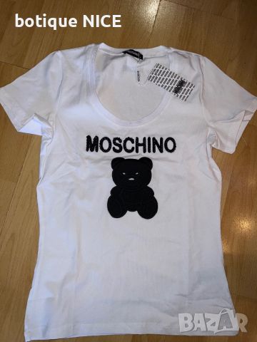 Moschino тениска, снимка 1 - Тениски - 45173414