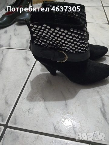маркови боти от велур с капси, снимка 2 - Дамски боти - 53685675
