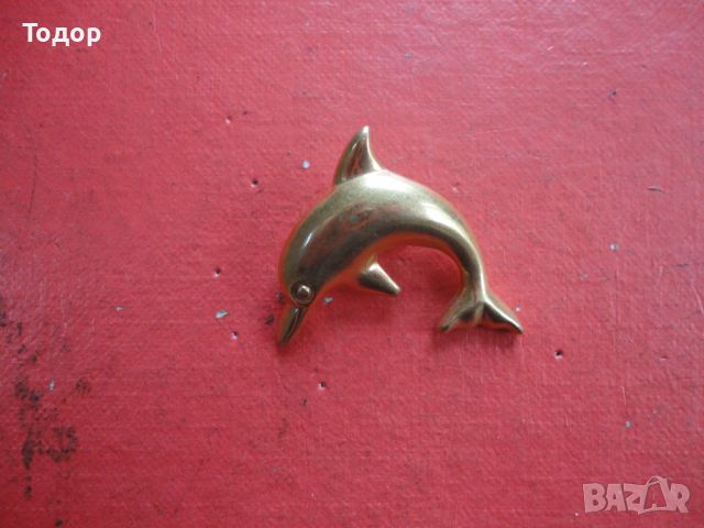 Позлатена брошка делфин , снимка 2 - Други - 46385902