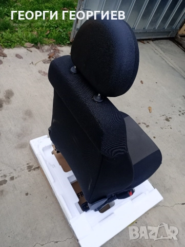 Шофьорска седалка за Опел Мерива и други модели, снимка 3 - Части - 52390005
