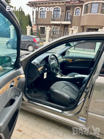 Супер запазен Мерцедес W211 - 2007 год., снимка 8 - Автомобили и джипове - 52965485