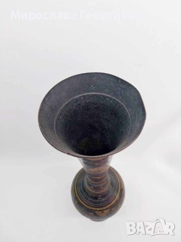 Старинна ръчно гравирана месингова ваза, снимка 6 - Други ценни предмети - 45125035