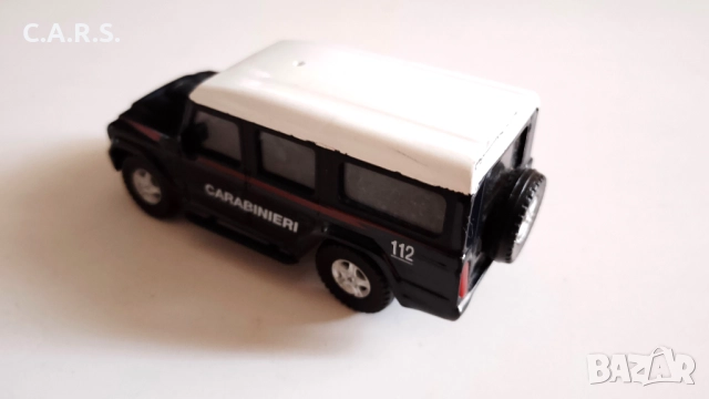 IVECO MASSiF 4X4 CARABiNiERI MONDO-MOTORS 1:43, снимка 3 - Колекции - 52936409