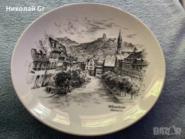 Стенна чиния.  Произведено в Германия Кайзер порцелан диаметър  24см, снимка 2 - Антикварни и старинни предмети - 51217131