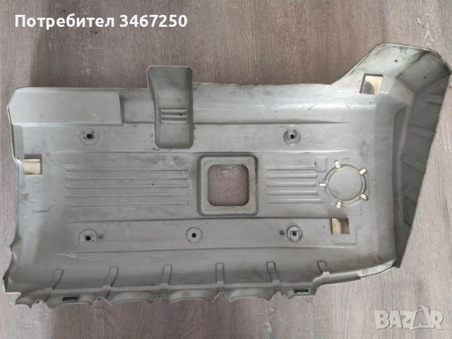 Декоративен капак на двигателя бмв е60/61 523, снимка 2 - Части - 51592076