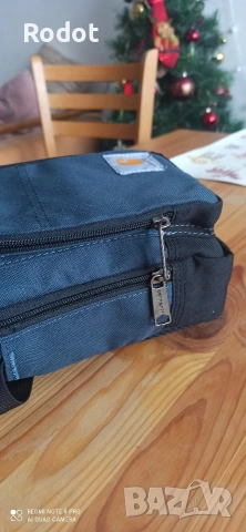 Carhartt чанта за през рамо Carhartt Legacy Cross Body Organizer Crossbody zip bag, снимка 4 - Чанти - 53936017
