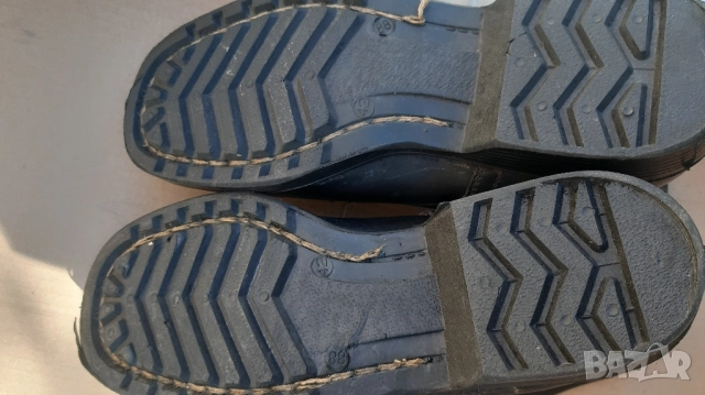 кубинки 42 номер , снимка 2 - Мъжки боти - 52743909