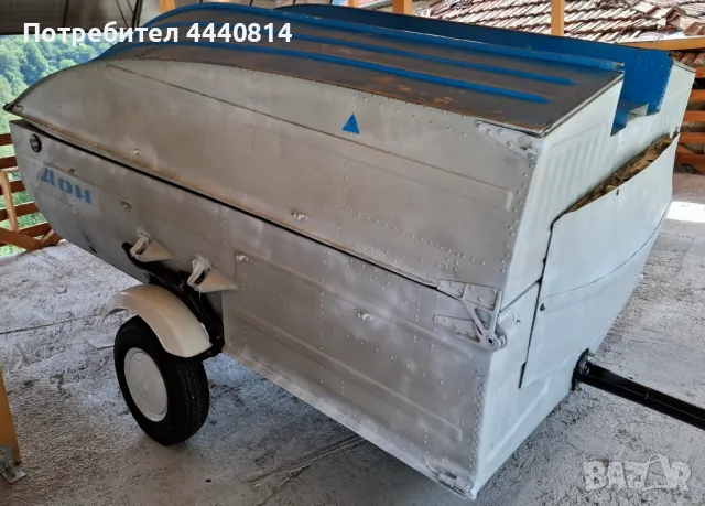 "Рядка руска лодка-амфибия "Дон" + мотор Ветерок 12Е – колекционерски модел", снимка 2 - Воден транспорт - 49843069