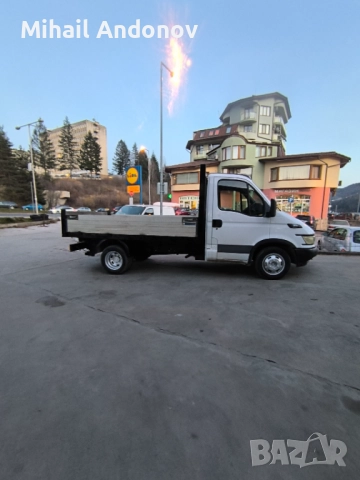 Услуги със самосвал 