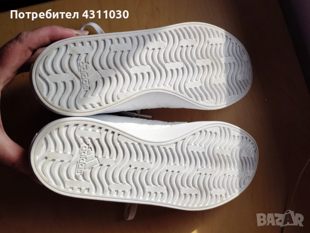 Кожени маратонки adidas 40 номер , снимка 9 - Маратонки - 53812489