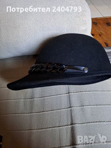 Продавам нова шапка с козирка, 100% вълна, снимка 3 - Шапки - 46370770