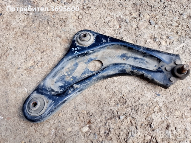 Peugeot 207 Пежо 207 ляв десен носач носачи, снимка 2 - Части - 51715140