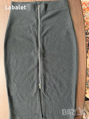 Черна пола с цип, снимка 2 - Поли - 53284629