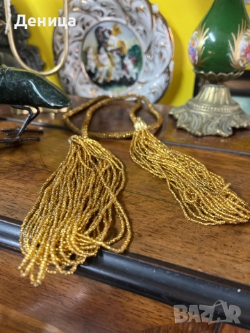 Един винтидж разкош⚜️ Всяка дама ще бъде впечатляваща с него Дължина с пискюли-127 см Цена-45 лв/23 , снимка 7 - Колиета, медальони, синджири - 52844155