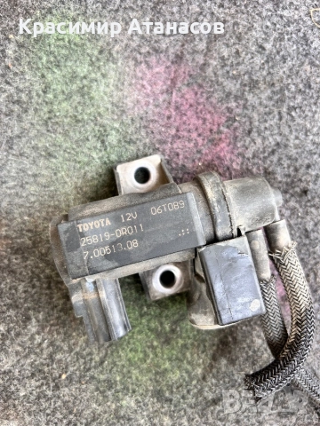 25819-0R011. Вакуум клапан за Тойота корола версо. 2005-2008г