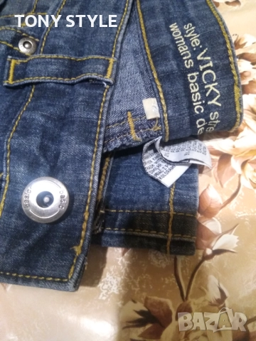 Нови Дамски Дънки М, снимка 12 - Дънки - 51556854