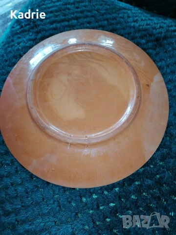 българска керамична чиния , снимка 2 - Чинии - 53691587