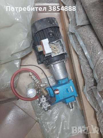 Помпа за авто мивка за вода