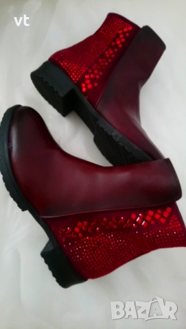 Дамски боти 