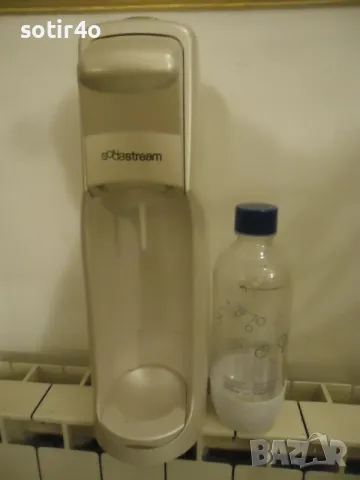 апарат за газирана вода и сокове sodastream, снимка 1 - Други стоки за дома - 47779437