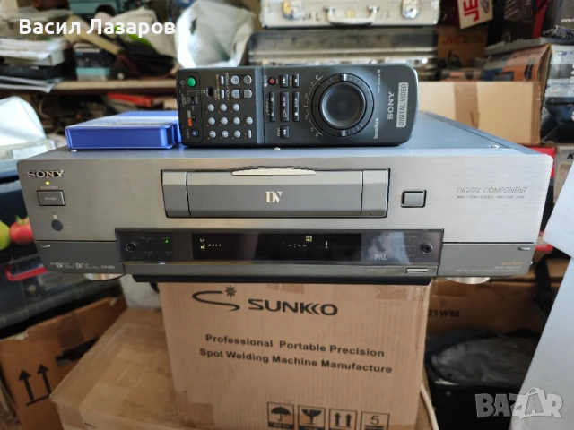 Видео рекордер SONY DHR-1000VC