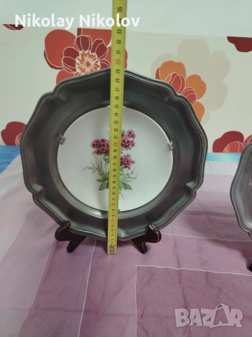 Порцеланови чинии за стена с калаена рамка , снимка 2 - Декорация за дома - 53479863