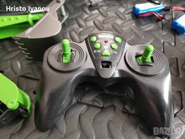RC багер и ескаватор 1/14 Huina, снимка 6 - Коли, камиони, мотори, писти - 53580668