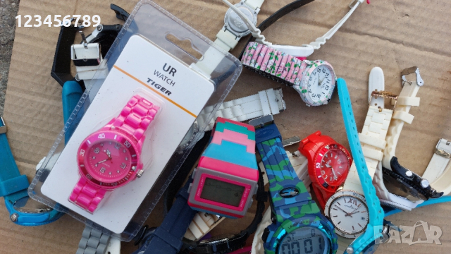 30 бр. гумирани кварцови часовници, 1,250 кг, снимка 2 - Мъжки - 53987793