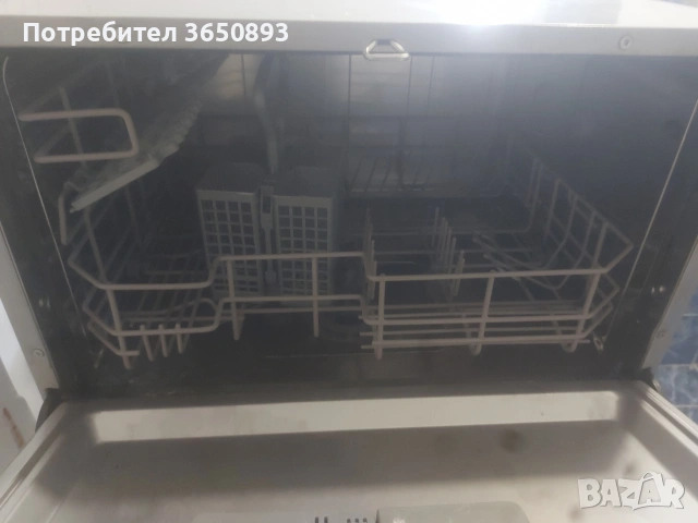 съдомиялна кубче индезит цвят инокс., снимка 3 - Съдомиялни - 53804758