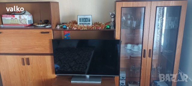 Продавам много запазена секция 270см дължина 190см височина 