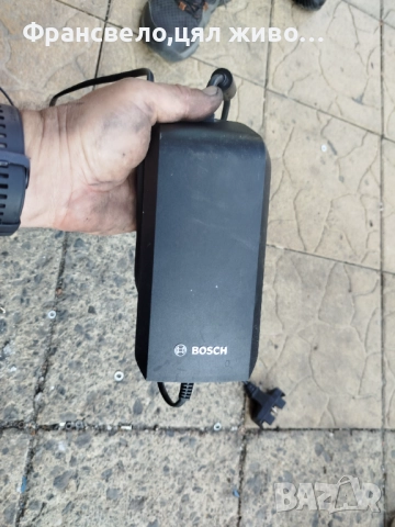 Зарядно за електрически велосипед колело Bosch 