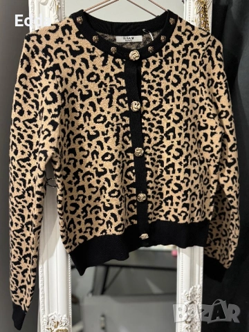 1 бр жилетка без размер 