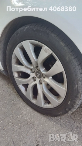 Продавам джанти 18 цола с гуми 245/45/18 летни от Citroen C5 X7 ДОГОВАРЯНЕ, снимка 1