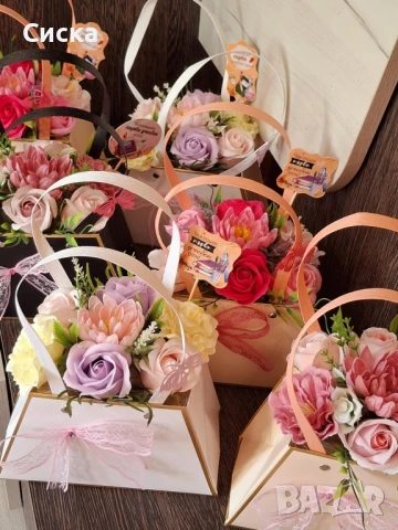 Чанти със сапунени цветя от пластичен сапун , снимка 7 - Подаръци за жени - 50499066